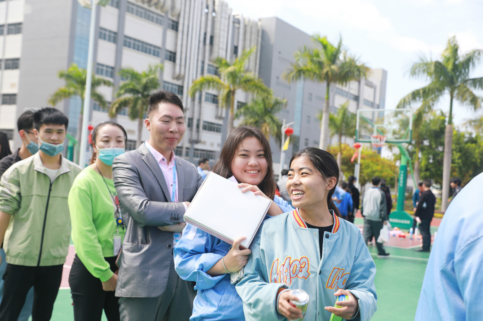 就地过年，年味不减—我在太阳集团城挺好的